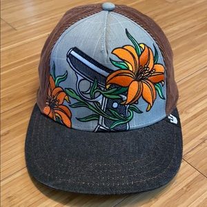 Goorin Women’s Lily & Handgun Cap